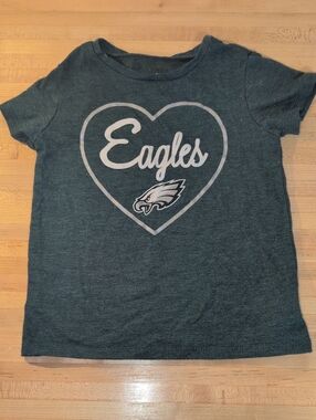NFL Kids Eagles Heart Tee - Dark Green with White Graphic